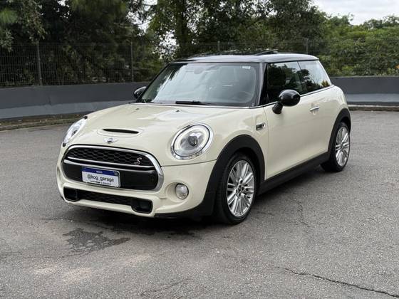 MINI COOPER 2.0 S TOP CLUBMAN 16V TURBO GASOLINA 4P AUTOMÁTICO